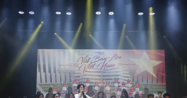 MV "ហោះឡើងទៅវៀតណាម" ផ្សព្វផ្សាយស្នេហាជាតិដល់យុវជនជំនាន់ក្រោយ
