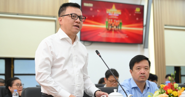 Đi bộ toàn quốc "Cùng Việt Nam tiến bước"