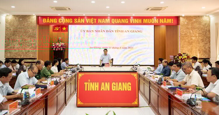 Chuẩn bị tổ chức kỷ niệm 137 năm Ngày sinh Chủ tịch Tôn Đức Thắng và các ngày lễ lớn