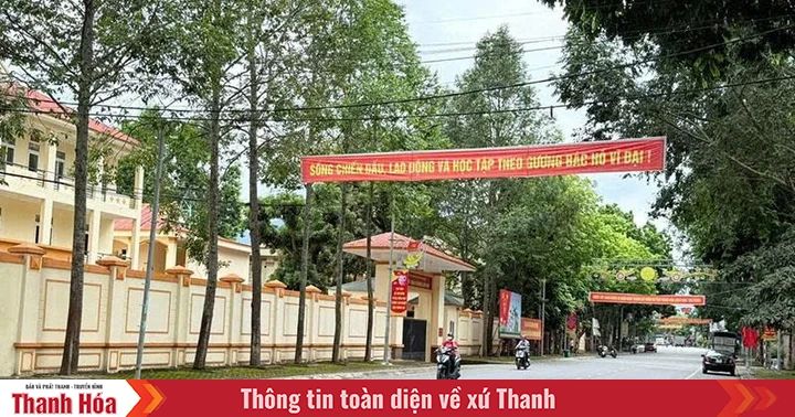 Comuna de Cam Thuy: Alta determinación, grandes aspiraciones, acelerándose para abrirse paso y ascender en el nuevo mandato.