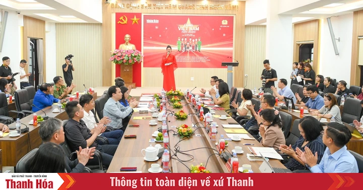 “Cùng Việt Nam tiến bước”: Lan tỏa những giá trị chưa từng có tiền lệ