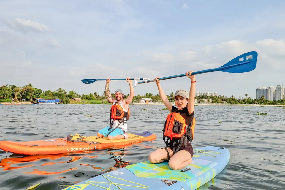 កំណត់សម្គាល់សុវត្ថិភាព និងបច្ចេកទេសដែលត្រូវដឹងនៅពេលជិះទូក SUP - រៀបចំដោយប្រុងប្រយ័ត្នសម្រាប់បទពិសោធន៍ពេញលេញ