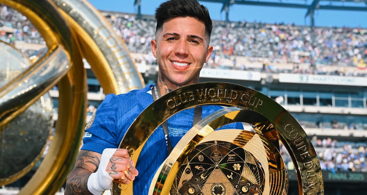 PSG ចំណាយលុយដើម្បីទាញ Enzo Fernandez ចេញពី Chelsea