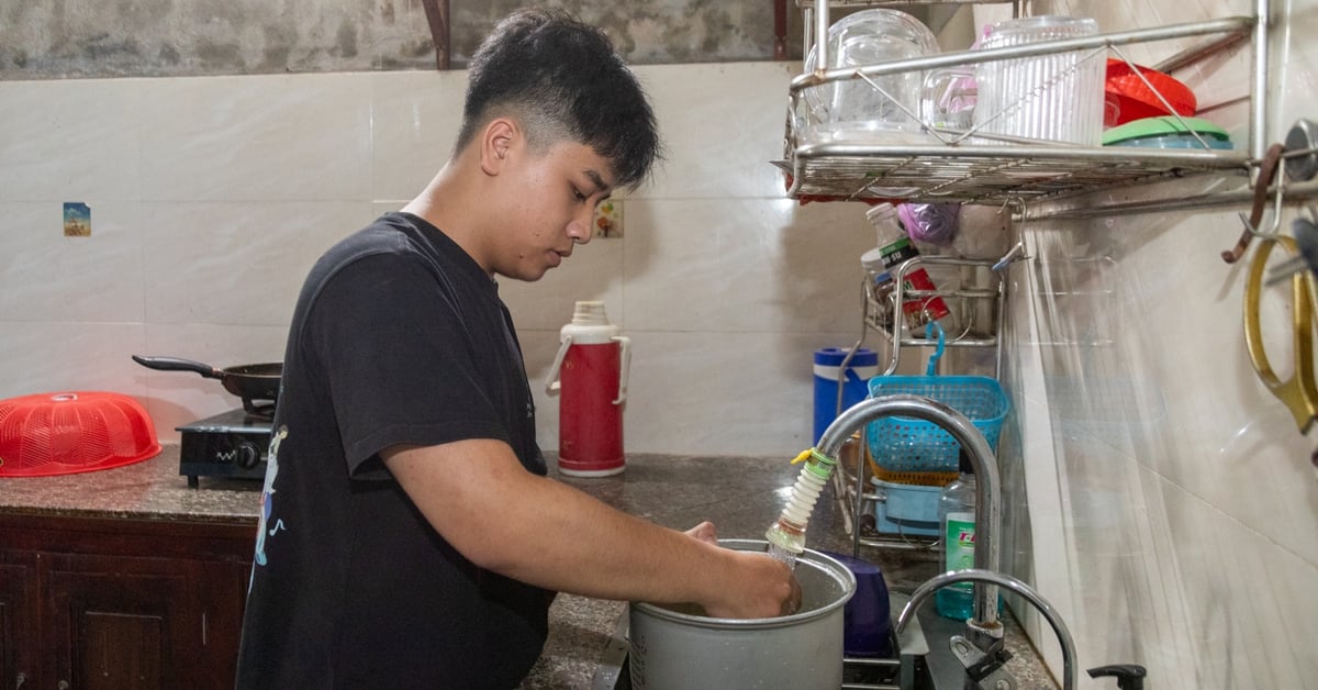 Mong làm bác sĩ để được nghe cha gọi tên dù chỉ một lần