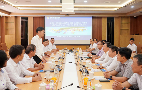 Hai cảng Hải Phòng - Đà Nẵng tăng cường hợp tác