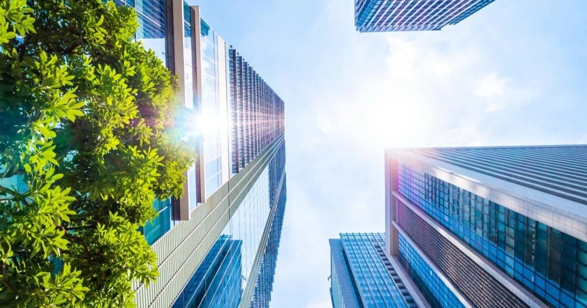 How do SMEs apply AI in ESG implementation?