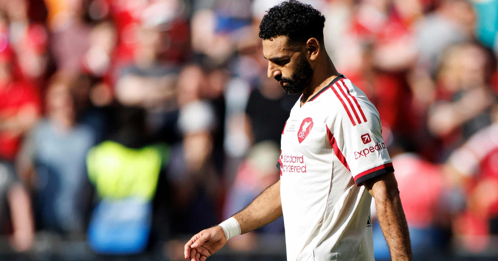 Liverpool thua Crystal Palace ở Siêu cúp Anh: Cái tát đau cần thiết