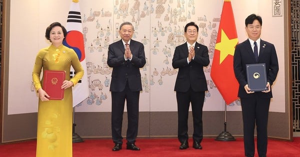 Việt Nam - Hàn Quốc ký kết Bản ghi nhớ về phái cử và tiếp nhận lao động