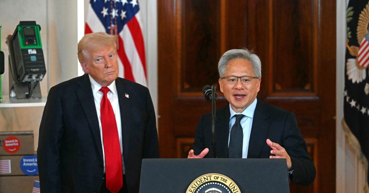 Báo Mỹ: Nvidia sẽ chia cho chính quyền Trump lợi nhuận chip AI bán sang Trung Quốc