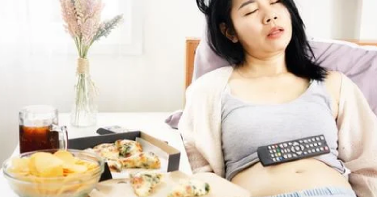 Khoa học lý giải hiện tượng 'căng da bụng chùng da mắt'