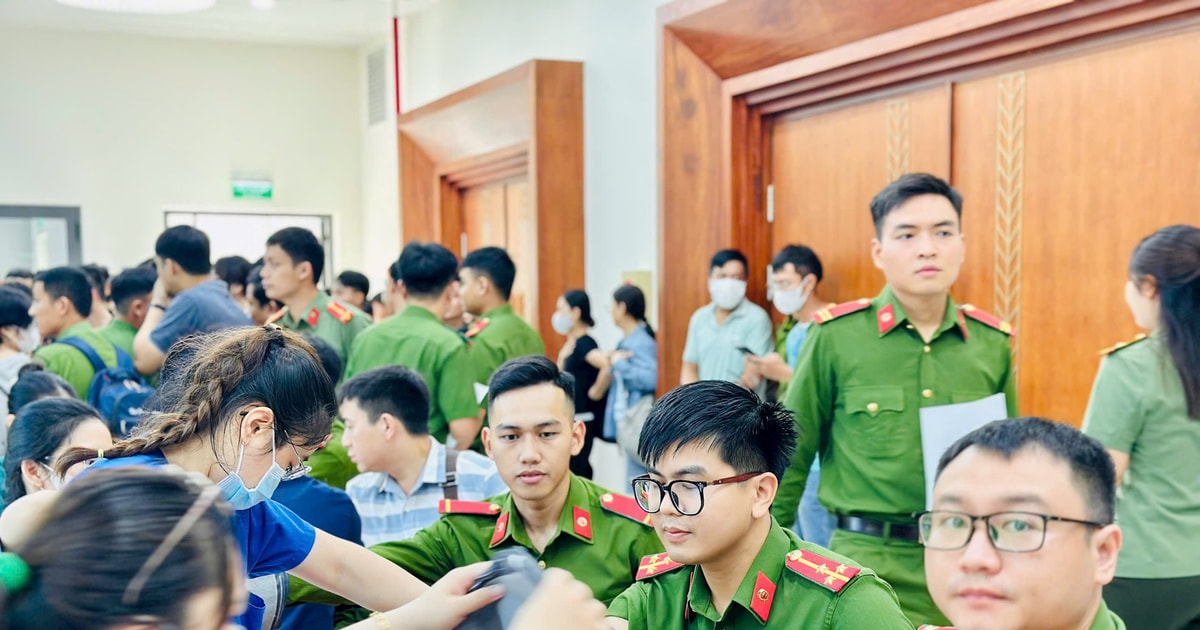 Ngày hội “Giọt hồng người chiến sĩ” tiếp nhận hơn 720 đơn vị máu