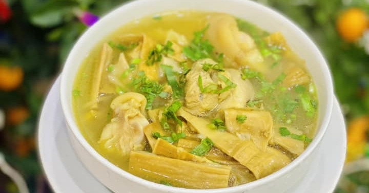 Cách nấu canh măng móng giò đơn giản, thơm ngon tại nhà