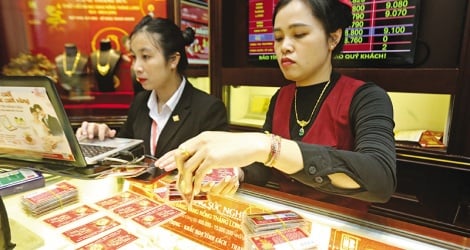 Các kênh đầu tư quá nóng, có nên trú ẩn vào vàng?