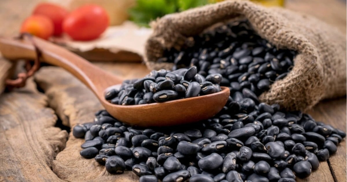 4 Impressive Health Benefits of Black Beans