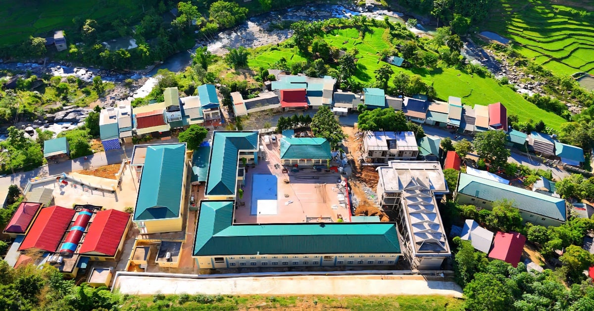 Trường đẹp nhất vùng biên giới chuẩn bị năm học mới
