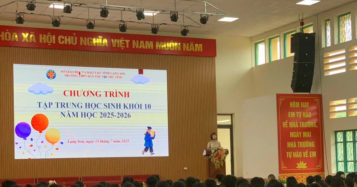 Tăng cường tư vấn chọn tổ hợp môn học theo định hướng nghề nghiệp cho HS lớp 10