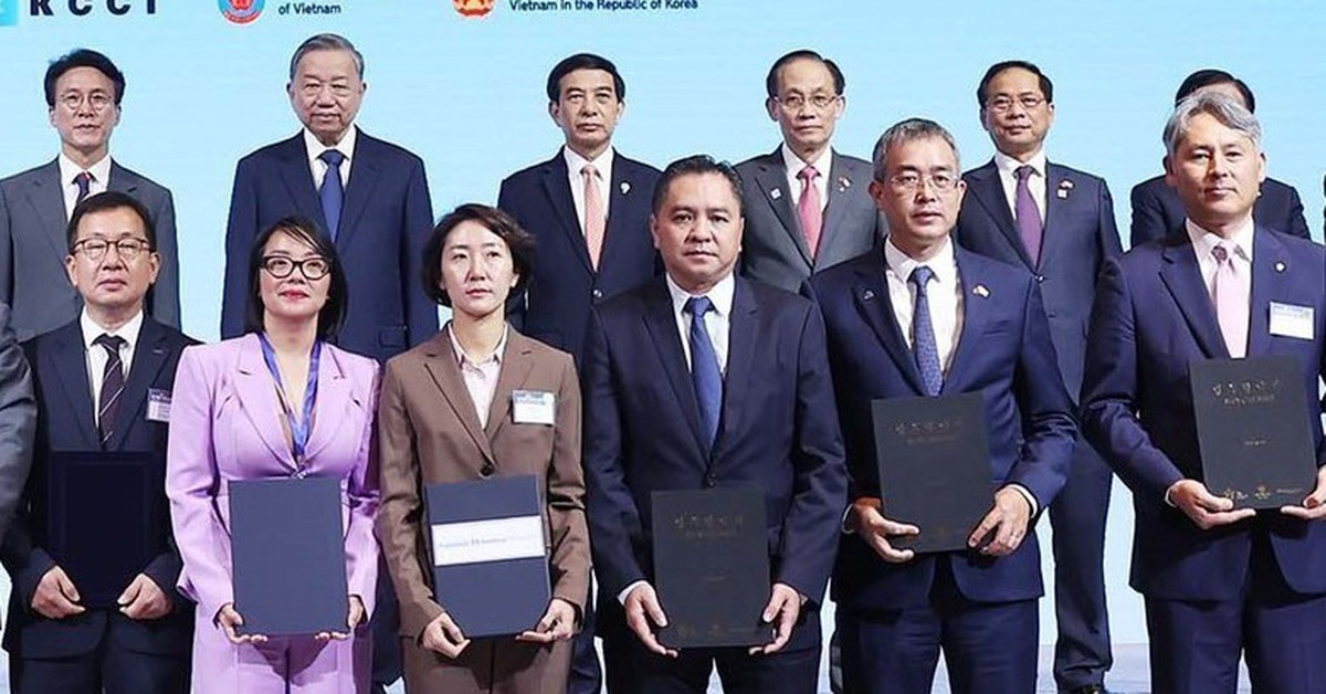 Loạt thỏa thuận hợp tác giữa doanh nghiệp Việt Nam và Hàn Quốc