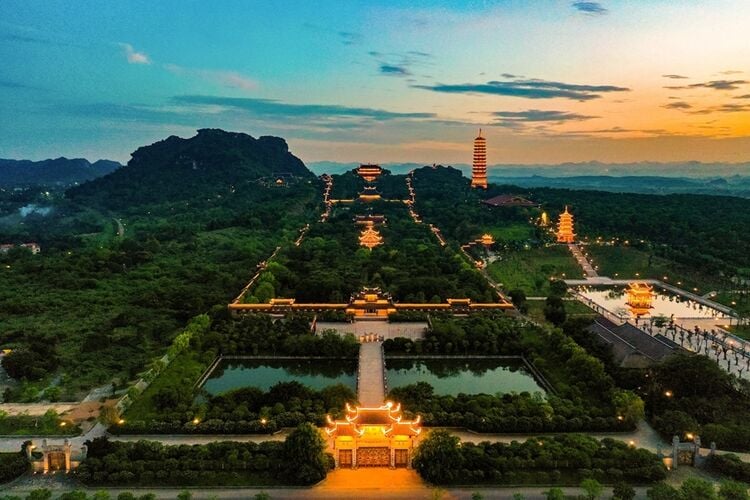 Chùa Bái Đính nhận giải thưởng danh giá “Điểm đến nổi bật” từ TripAdvisor