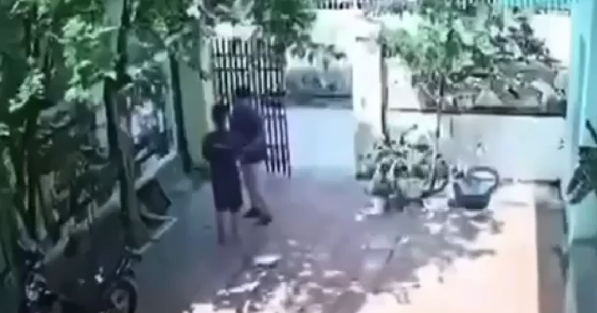 Thanh Hoa : Un enseignant gifle un élève et lui perce le tympan