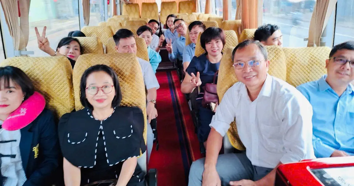Đồng Nai đưa đón hơn 2.500 lượt cán bộ sau sáp nhập