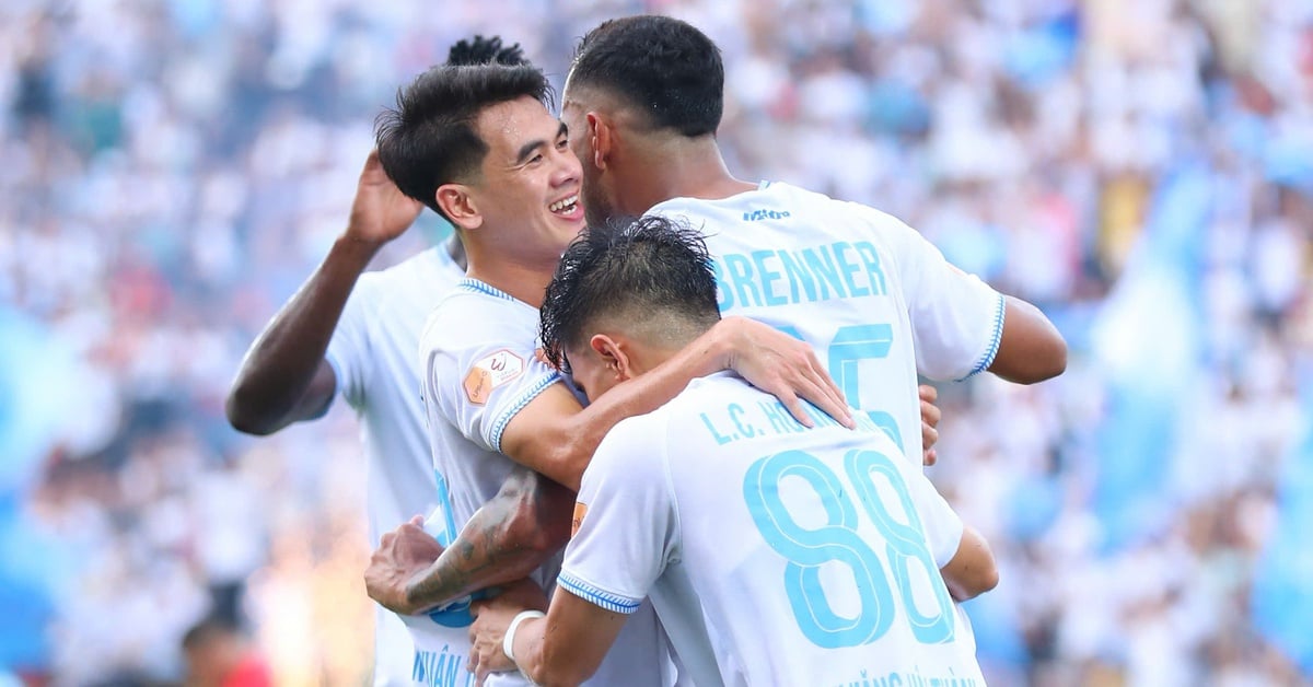 Kỳ lạ: Dù có nhiều ngoại binh chất lượng, V-League lại giảm giá