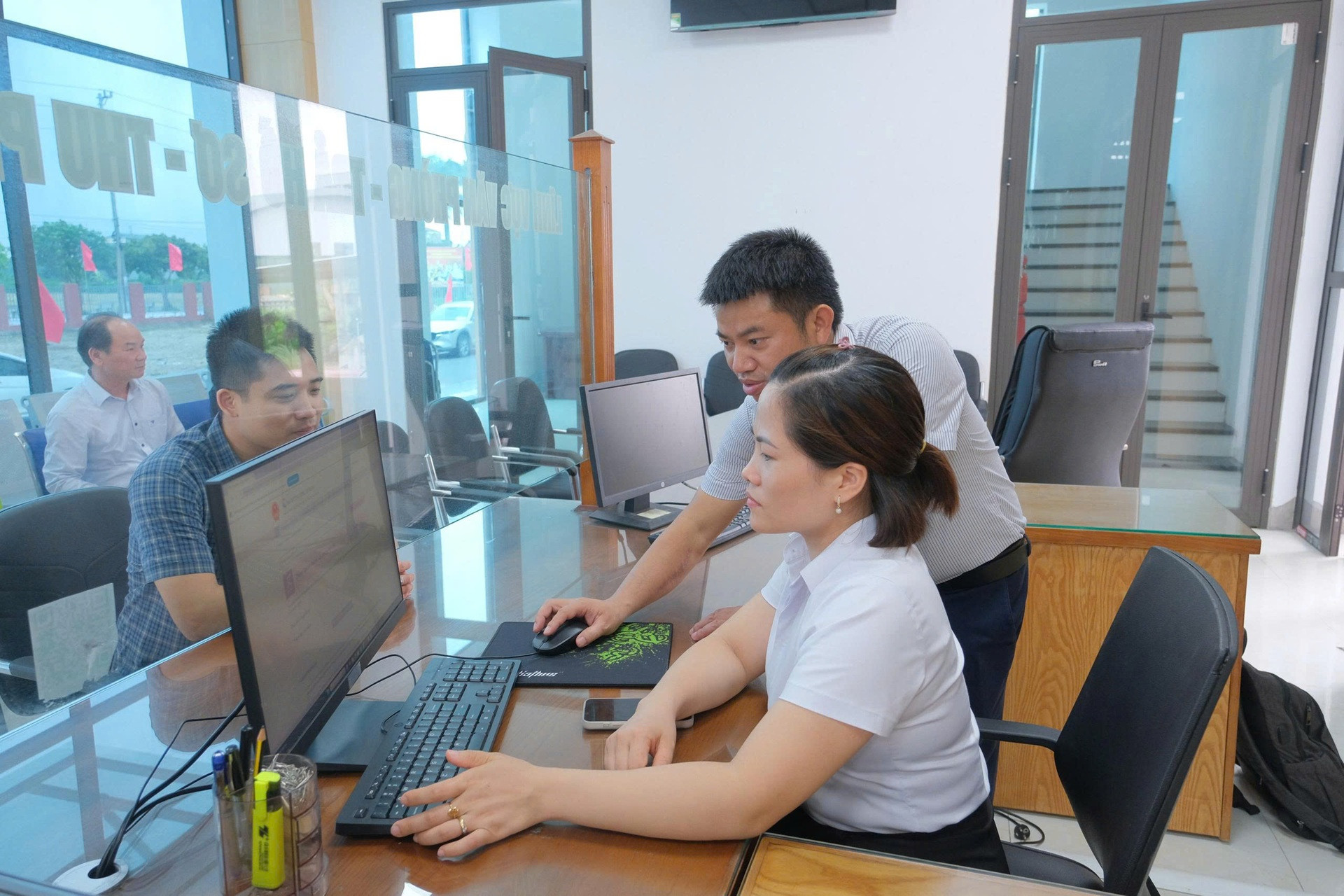 Hệ thống Trung tâm điều hành xã thông minh - Bước đột phá chuyển đổi số cơ sở