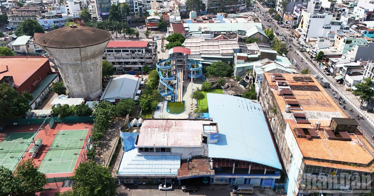 [Ảnh] Cảnh hoang tàn công viên nước Đại Thế Giới sau 5 năm không sử dụng