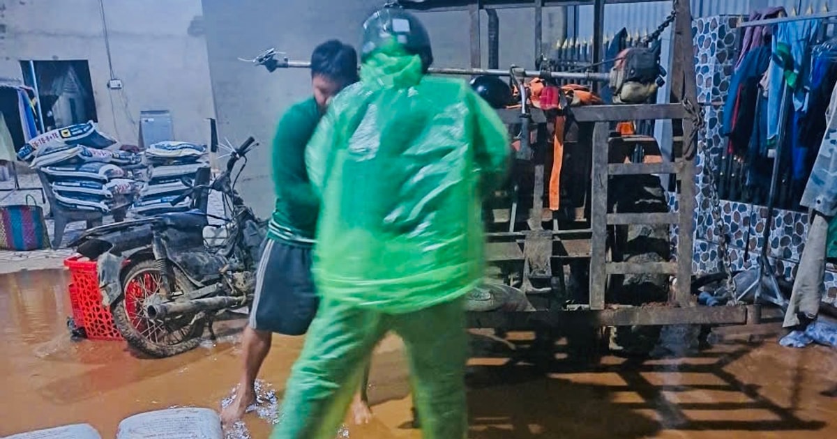 Tres personas fueron evacuadas en la noche debido a la rápida inundación en Da Huoai