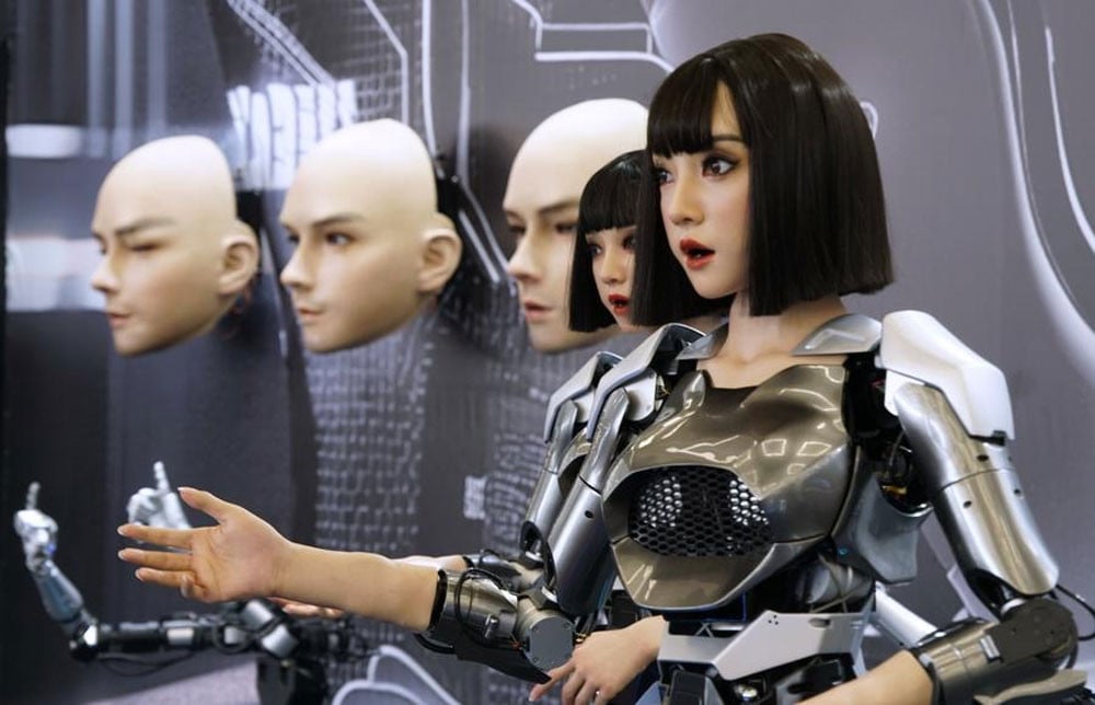 RobotHumanoid Xinhua.jpg