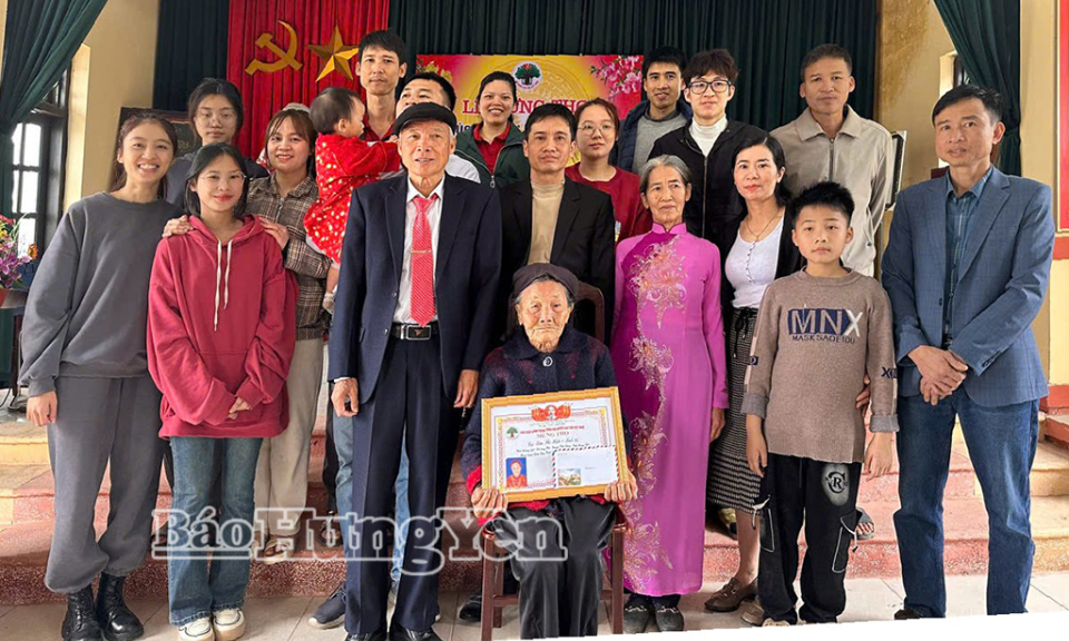 “Bí quyết” giữ gìn nếp nhà trong gia đình tứ đại đồng đường