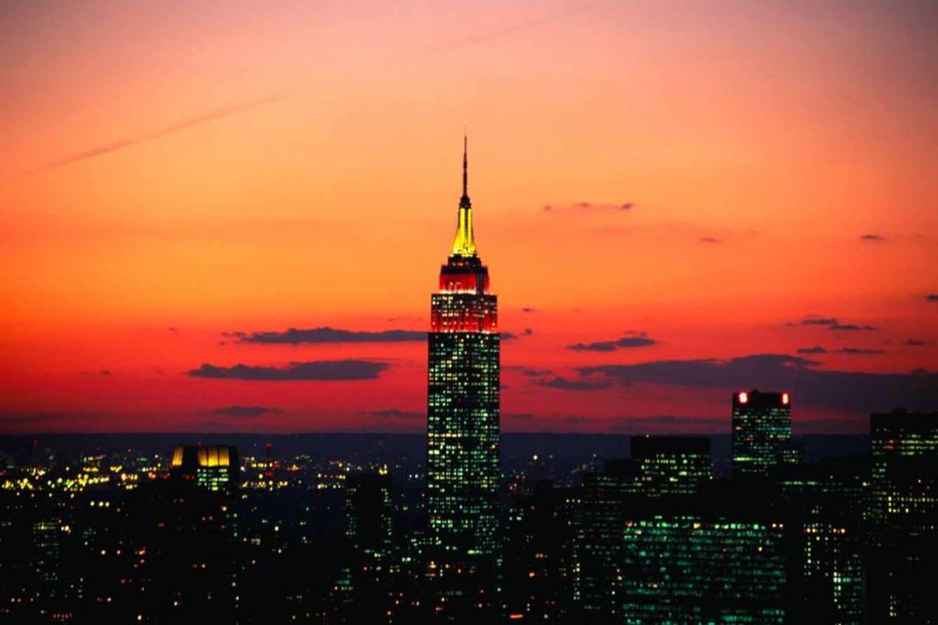 Ngắm hoàng hôn từ Đài quan sát Empire State Building: Trải nghiệm vàng giữa lòng New York