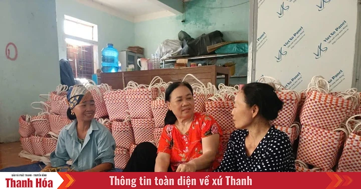 Người phụ nữ khuyết tật giàu lòng nhân ái