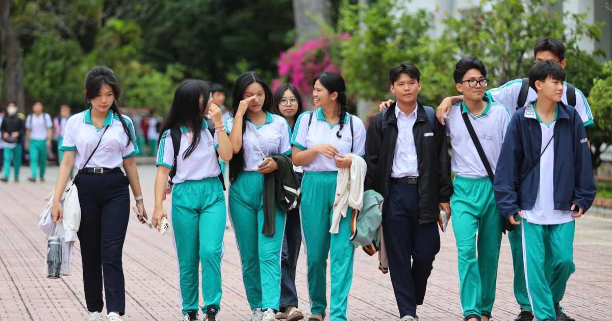 Khánh Hòa điều chỉnh quy định về đồng phục học sinh trong năm học mới