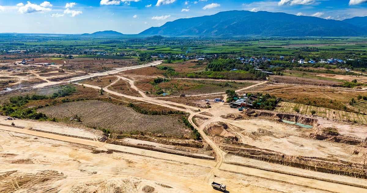 Gỡ vướng mắc, thúc đẩy tiến độ các khu công nghiệp