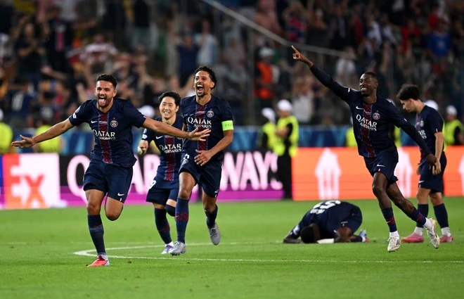 Il PSG vince la Supercoppa Europea per la prima volta, completando uno storico quintuplo.