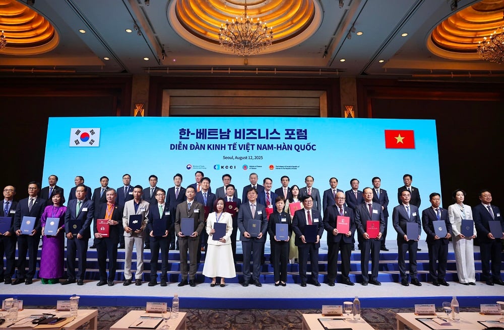FPT mở rộng hợp tác chiến lược tại Hàn Quốc trong ngành bán dẫn và đào tạo nhân lực chất lượng cao
