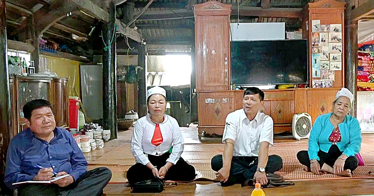 Người “giữ hồn” văn hóa Mường từ việc tự học, đam mê nghiên cứu