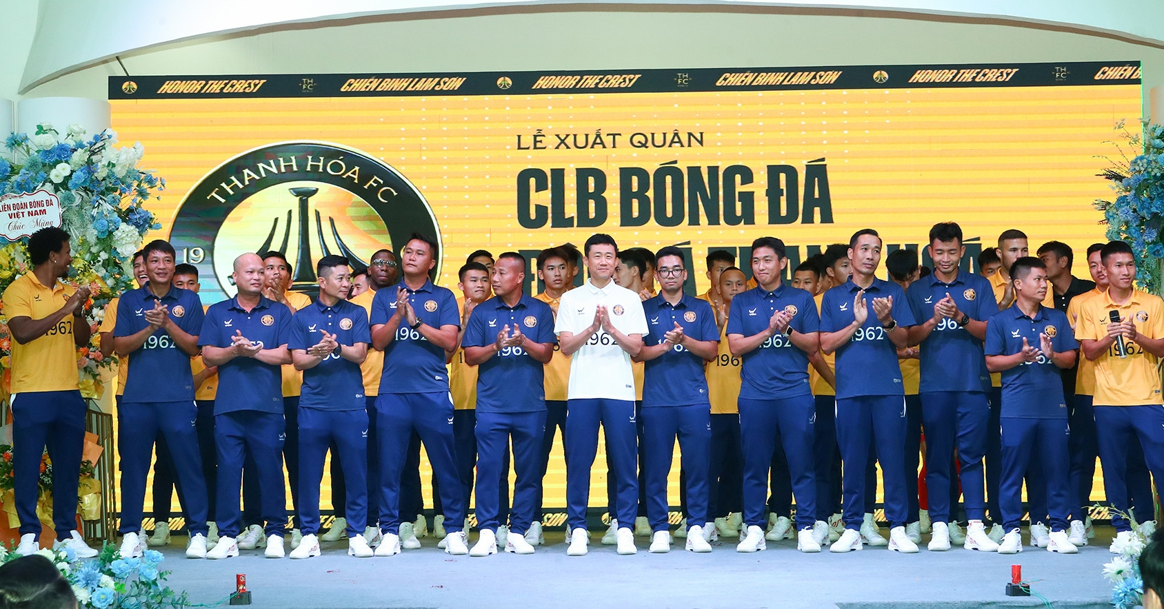 Doan Ngoc Tan ត្រឡប់​មក​វិញ ដោយ​ប្រយុទ្ធ​ជាមួយ Que Ngoc Hai នៅ Thanh Hoa