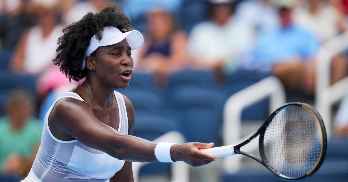 Venus Williams làm điều không tưởng ở tuổi 45