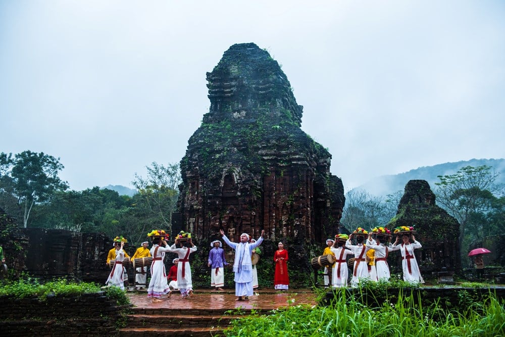 Deploying the task of preserving and promoting the world cultural heritage of My Son - photo 5