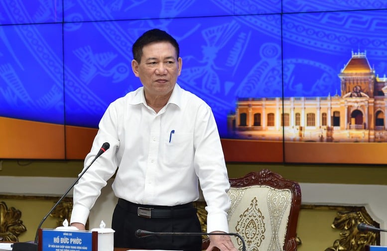 Hỗ trợ thực chất cho 'đầu tàu kinh tế' tăng tốc, phát triển TPHCM xứng tầm siêu đô thị mang tầm vóc quốc tế- Ảnh 1.