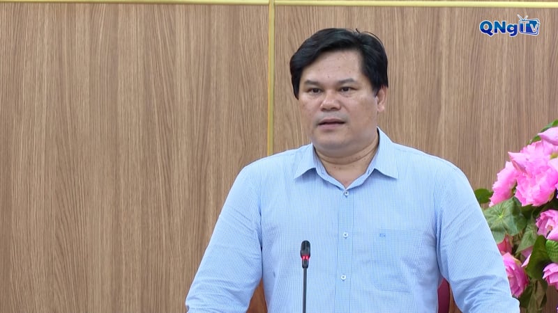 Der stellvertretende Vorsitzende des Volkskomitees der Provinz, Tran Phuoc Hien, arbeitet mit dem Ministerium für Industrie und Handel zusammen
