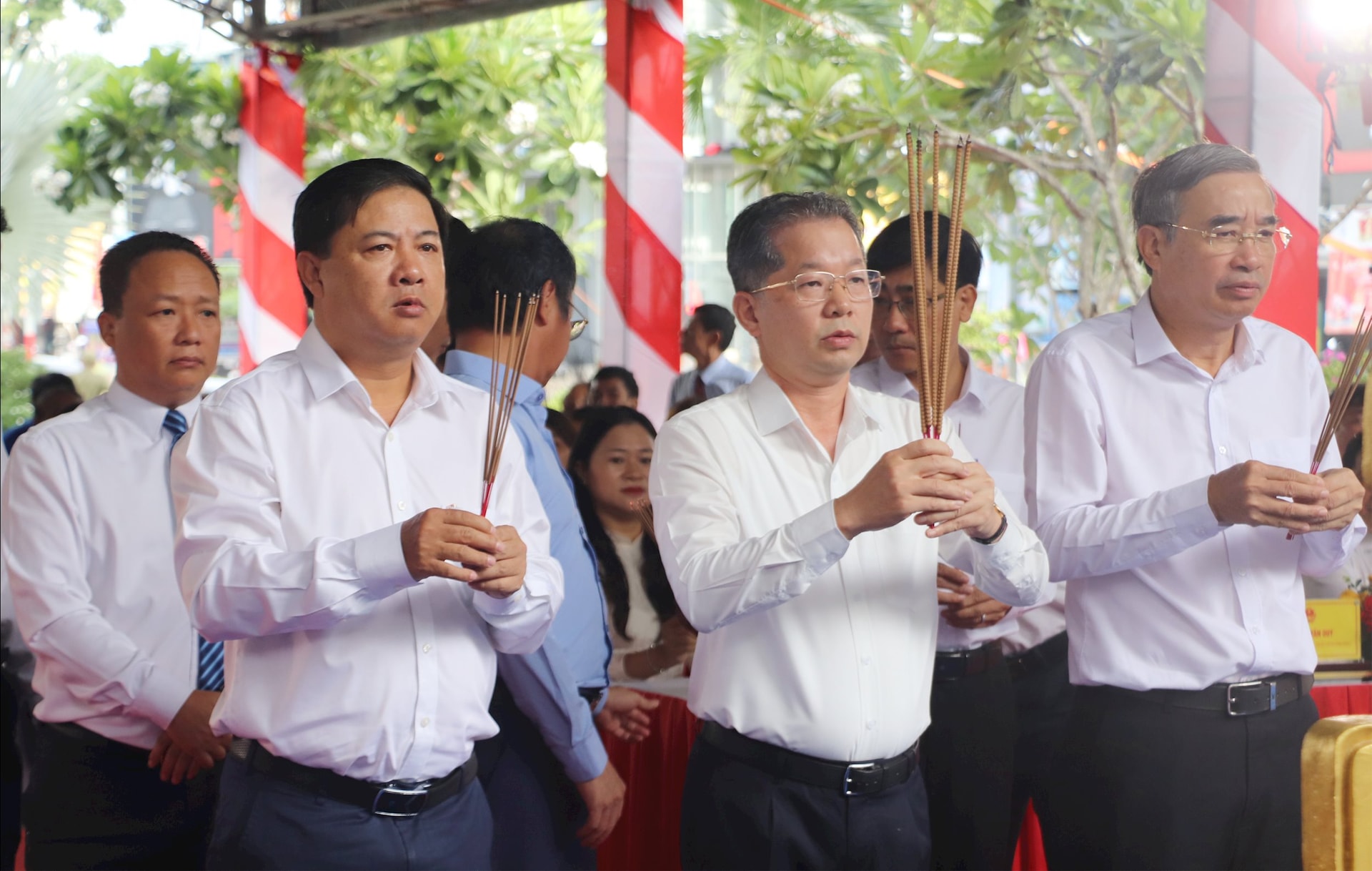 A QUANG 1