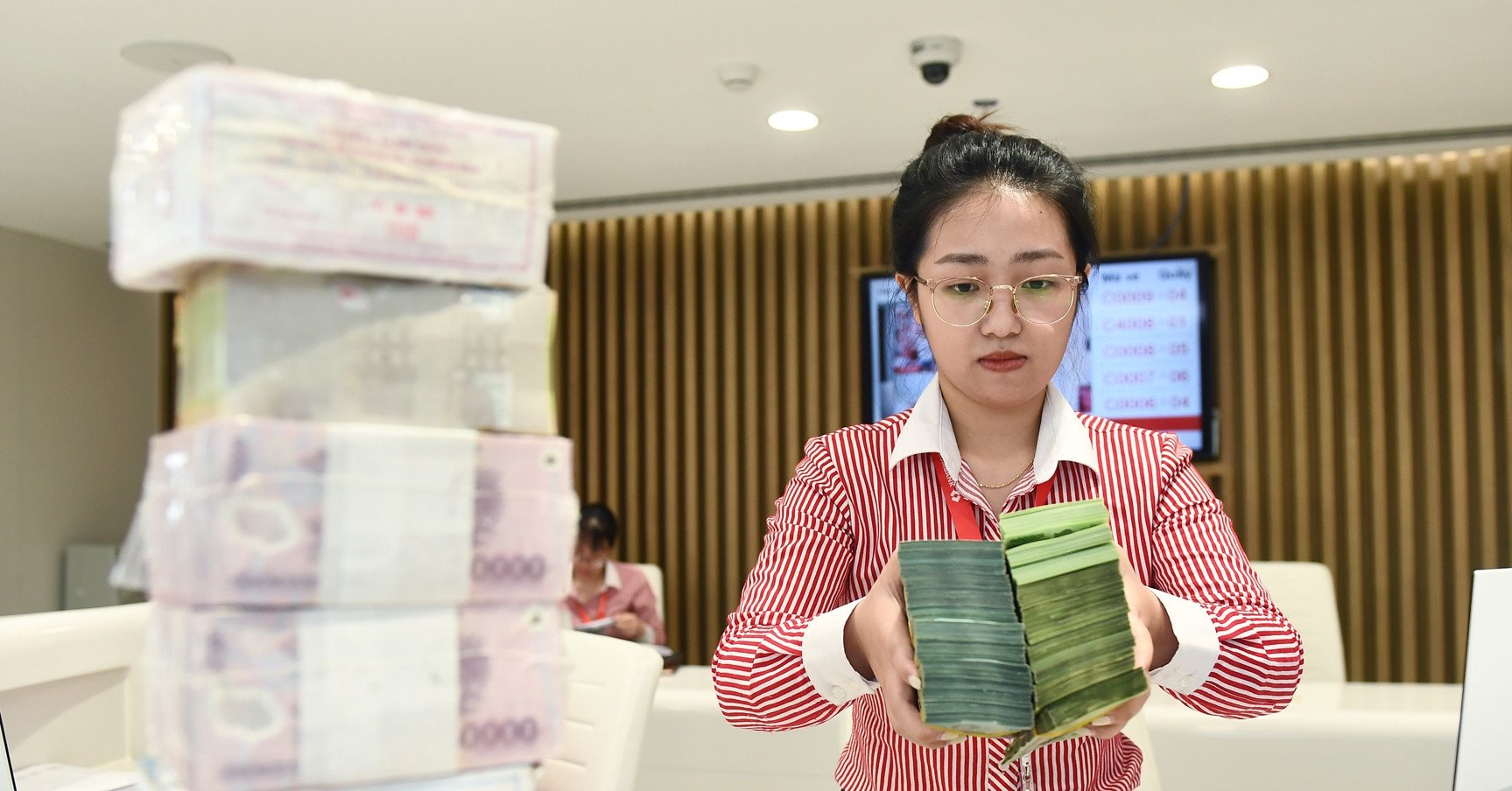 Lãi suất ngân hàng hôm nay 14/8/2025: Cộng thêm lãi suất cho khoản gửi mới đủ điều kiện