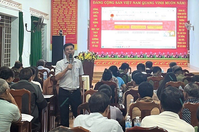 Tan Lap Ward៖ ការបណ្តុះបណ្តាលដើម្បីធ្វើឱ្យប្រជាប្រិយភាព និងបំពាក់នូវចំណេះដឹង និងជំនាញលើការផ្លាស់ប្តូរឌីជីថល ដោយប្រើវេទិកាឌីជីថល និងសេវាកម្មឌីជីថល