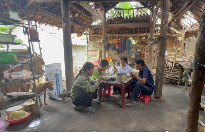 Giấc mơ gieo con chữ của cô học trò nghèo Hà Tĩnh- Ảnh 4.