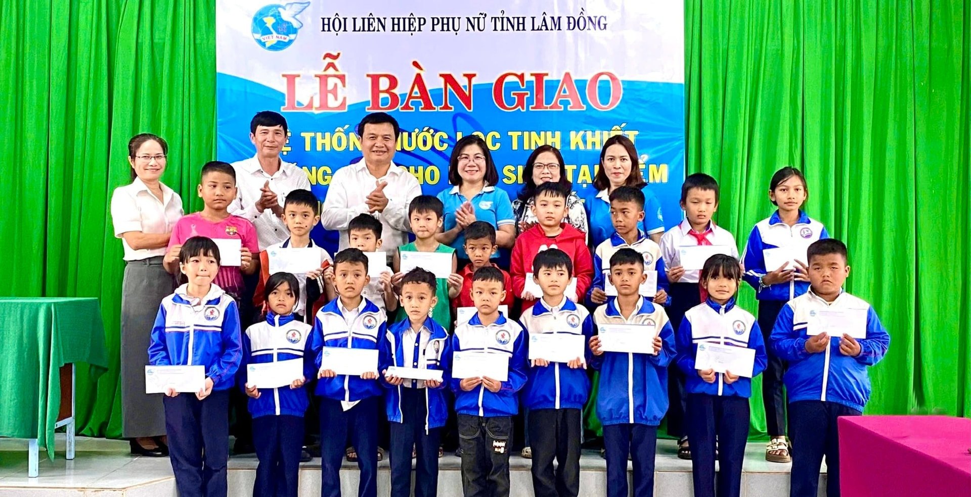 z6908656792388_d333b64c4f2c62cf451f1ed3d62cd621(1).jpg