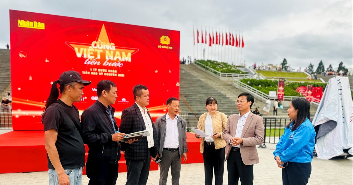 เตรียมความพร้อมอย่างรอบคอบสำหรับพิธีเปิดตัวการคุ้มครองสิ่งแวดล้อมและ "ก้าวไปข้างหน้ากับเวียดนาม"