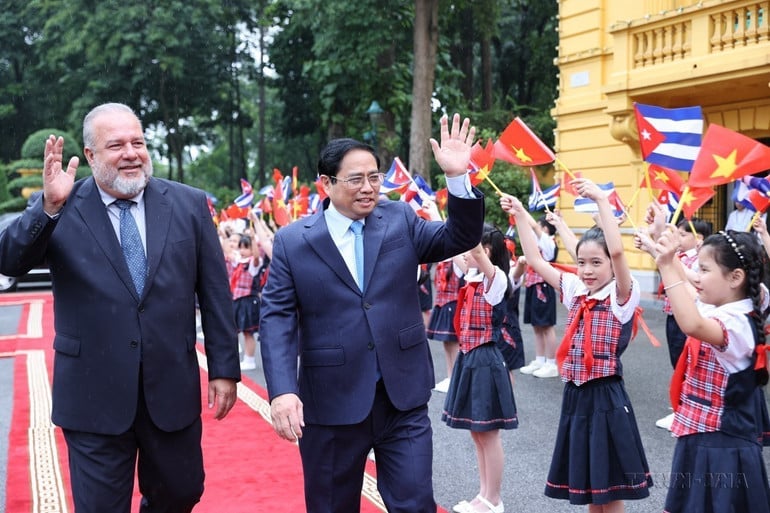 vna-potal-that-chat-moi-quan-he-doan-ket-dac-biet-viet-nam-cuba-7606808.jpg