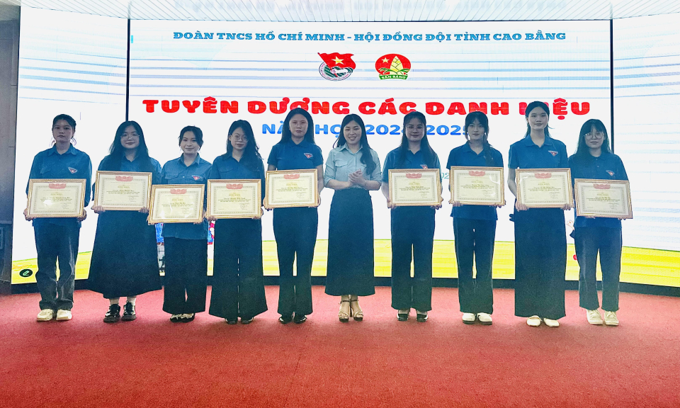Triển khai công tác Đoàn, Đội và phong trào thanh thiếu nhi năm học 2025 - 2026 - Báo Cao Bằng điện tử